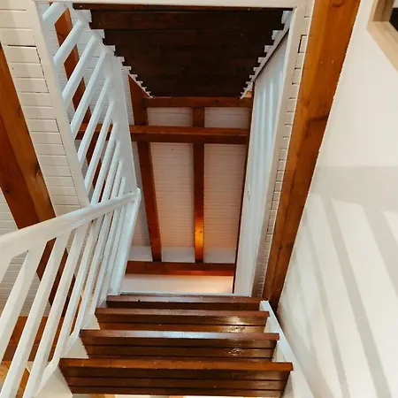 La -logement Atypique Apartment